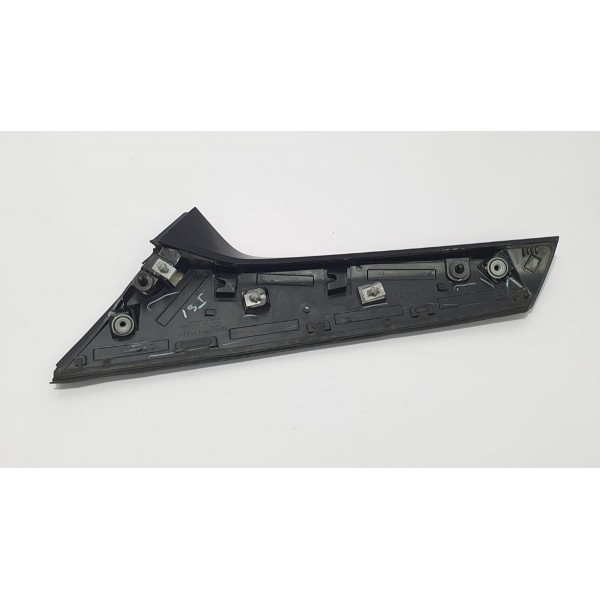 Aplique Lateral Tampa Tras Direito Gm Equinox 18 C/ Detalhe