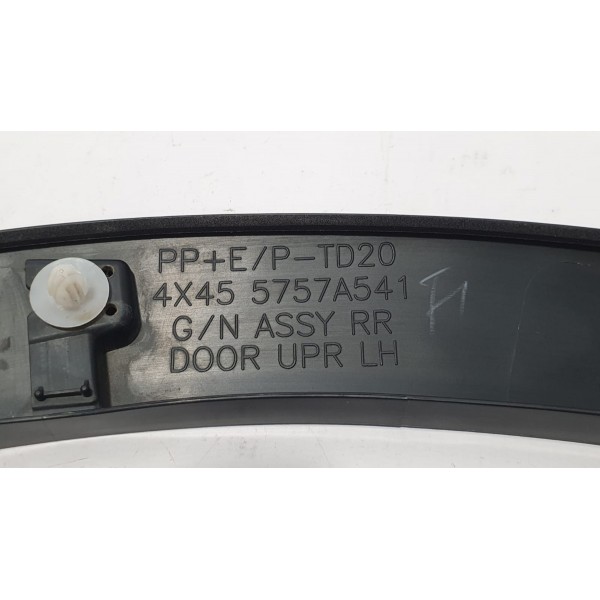 Polaina Porta L/esquerdo Mitsubishi Eclipse Cross Hpe-s 2019