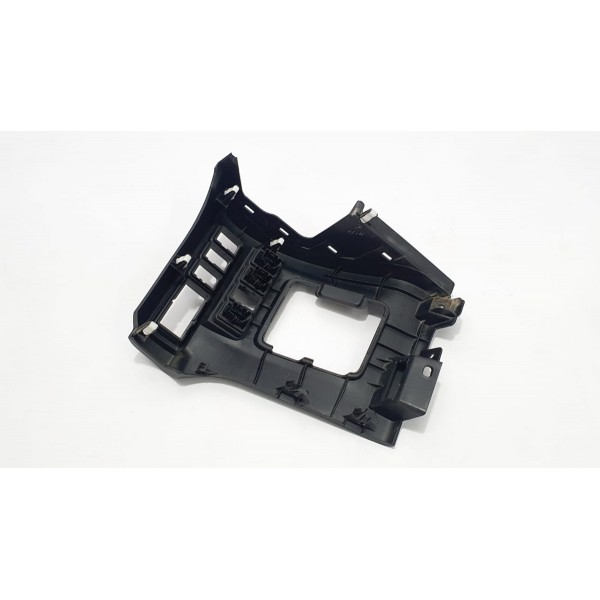 Acabamento Painel Caixa Fusíveis Mitsubishi Eclipse Cross 19