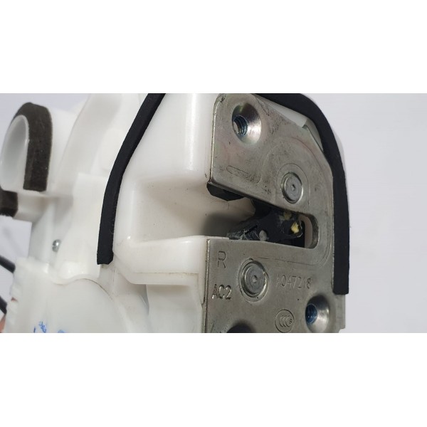 Fechadura Porta Diant Direita Mitsubishi Eclipse Cross 2019