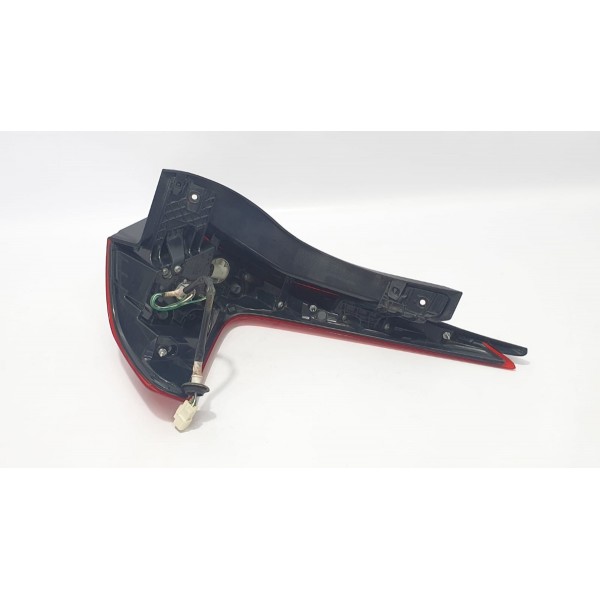 Lanterna Traseira Esq Mitsubishi Eclipse Cross Hpe-s 4x2 19 Esquerdo