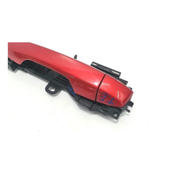 Maçaneta Traseira Esquerda Mitsubishi Eclipse Cross 2019 Vermelho