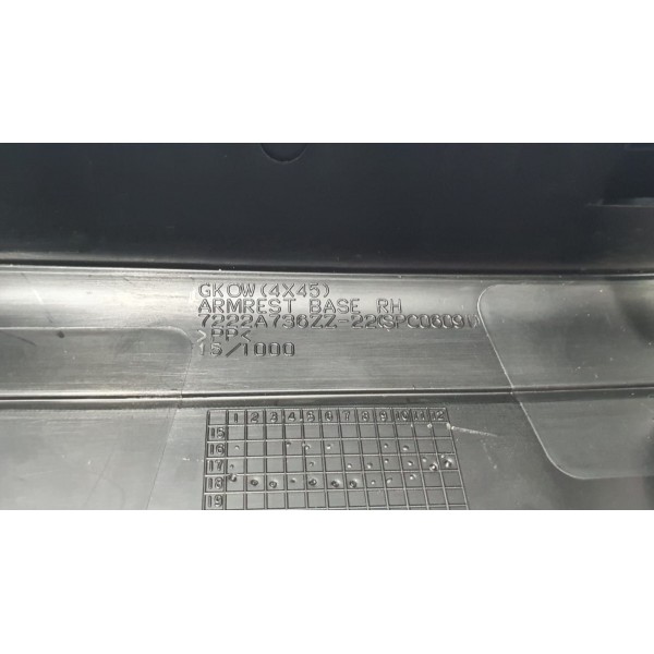 Apoio Braço Porta Traseira Direita Mitsubishi Eclipse 2019 - Preto