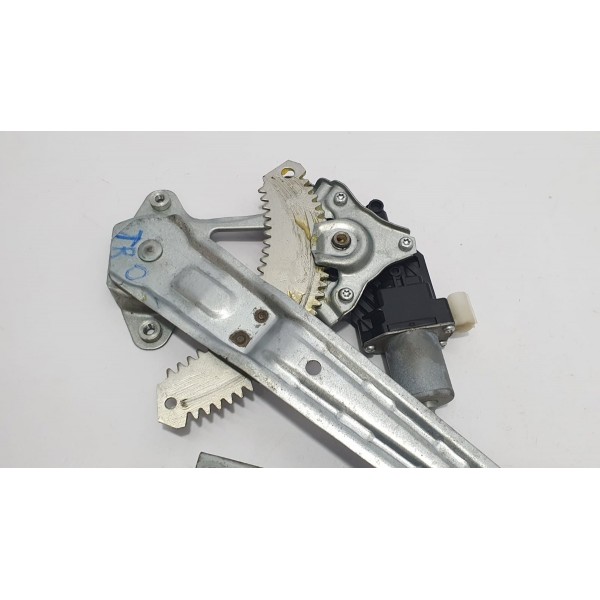 Máquina Vidro Traseira Direita Mitsubishi Eclipse Cross 2019