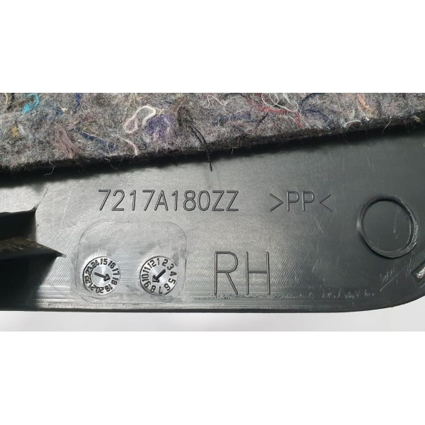 Acabamento Painel L/ Direito Mitsubishi Eclipse Cross 2019