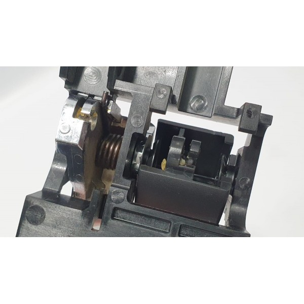 Maçaneta Interna Direito Mitsubishi Eclipse Cross Hpe-s 2019 Dianteira/traseira