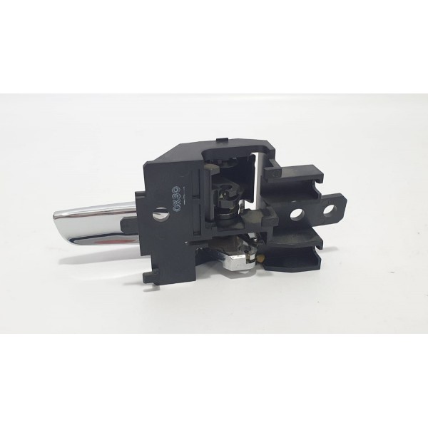 Maçaneta Interna Esquerdo Mitsubishi Eclipse Cross Hpe-s 19 Dianteira/traseira
