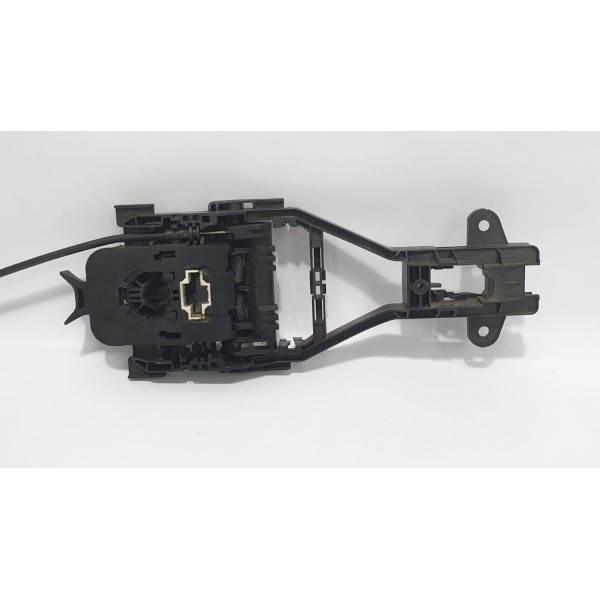 Suporte De Maçaneta Dianteiro Direito Volvo V60 2014 - Dianteira