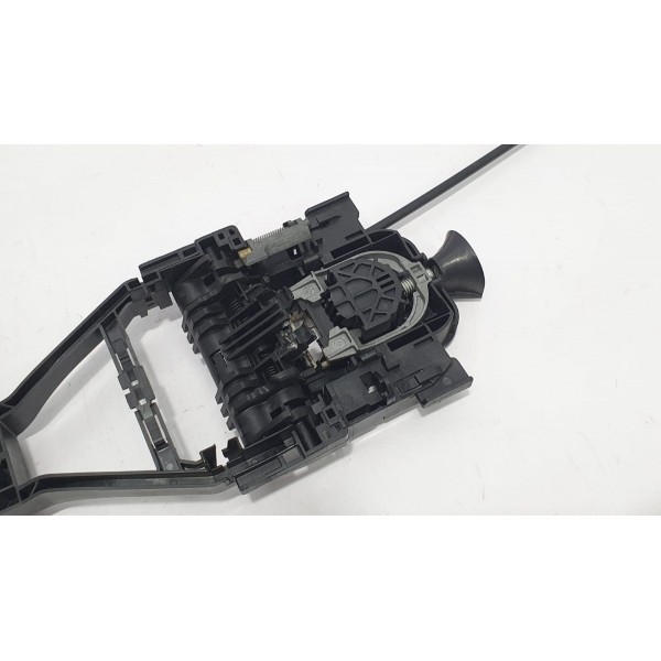 Suporte De Maçaneta Dianteiro Direito Volvo V60 2014 - Dianteira