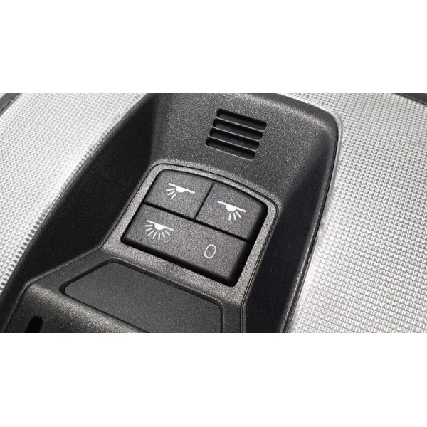Acabamento Console Luz De Teto E Teto Solar Volvo V60 2014