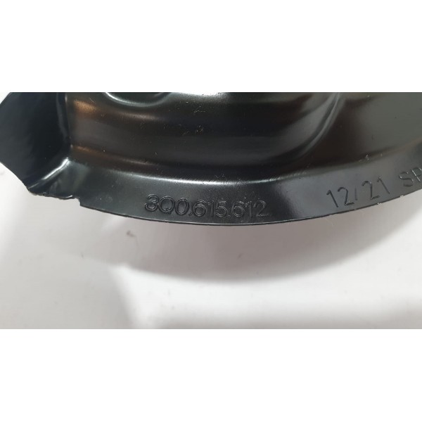 Montante Traseiro Direito Vw Taos 1.4 250 Tsi 2022 3q0615612