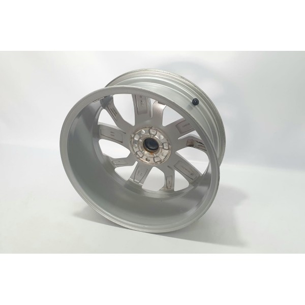 Roda Aro 18 (e-7jx18h2) Vw Taos 1.4 250 Tsi 2022 (unidade) Prateado