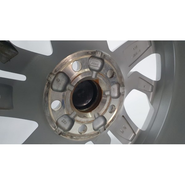 Roda Aro 18 (e-7jx18h2) Vw Taos 1.4 250 Tsi 2022 (unidade) Prateado