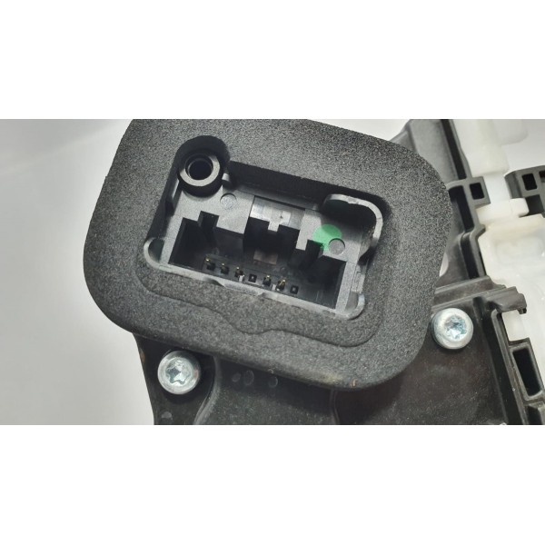 Fechadura Porta Dianteira Esquerda Vw Taos 1.4 250 Tsi 2022