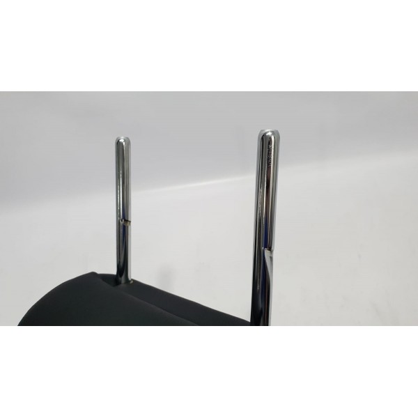 Encosto De Cabeça Traseiro Lateral Vw Taos 1.4 250 Tsi 2022 Preto