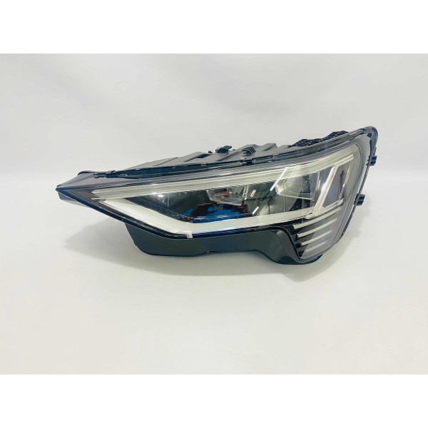Farol Esquerdo Audi E-tron 2022 4ke941781 Esquerdo