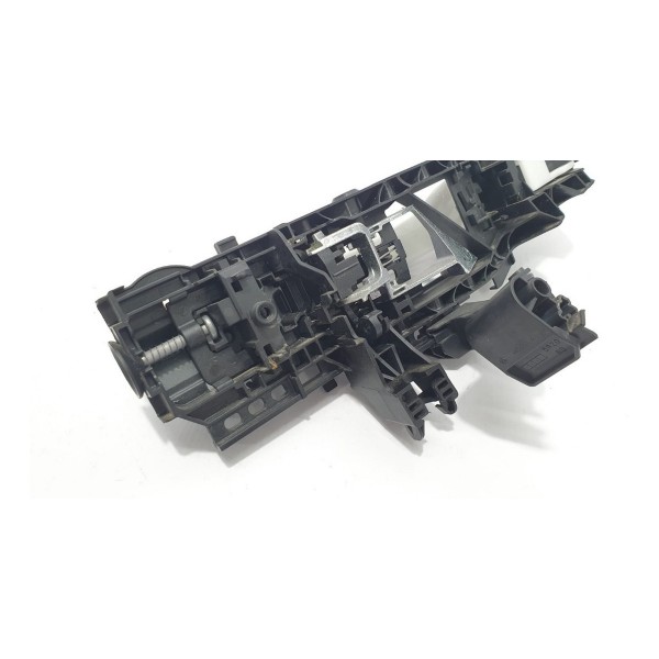 Maçaneta Porta Traseira Esquerda Mercedes Benz C200 2016 - Branco