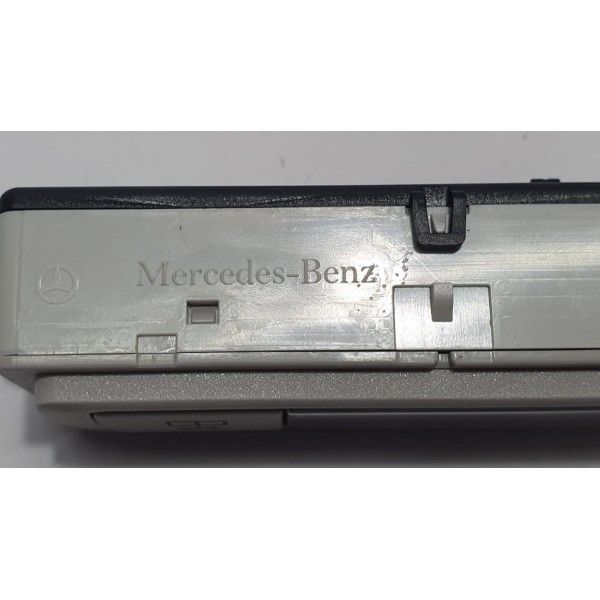 Luz De Cortesia/leitura L/direito Mercedes Benz C200 2016