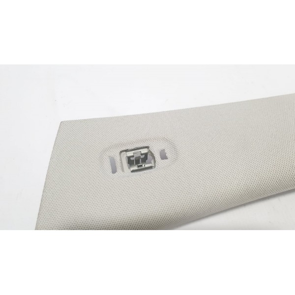 Acabamento Coluna Interna Parabrisa Esq Mercedes C200 2016