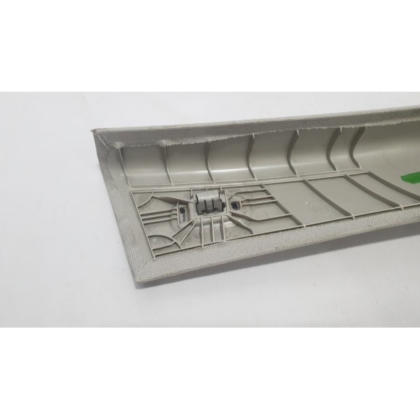 Acabamento Coluna Interna Parabrisa Esq Mercedes C200 2016