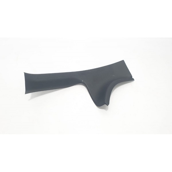 Acabamento Soleira Traseira Direita Mercedes Benz C200 2016