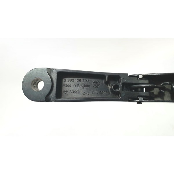 Braço Limpador L/esquerdo Vw Touareg V8 2011 Esquerdo