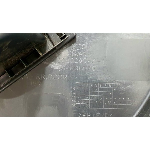 Forro Porta Traseiro Esquerdo Eclipse Cross Hpe-s 4x2 2019