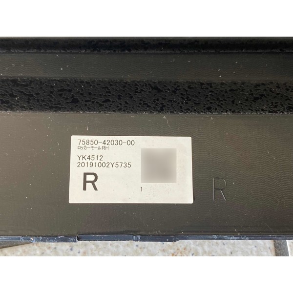 Spoiler Direito Toyota Rav4 Hybrid 2020 75850-42030