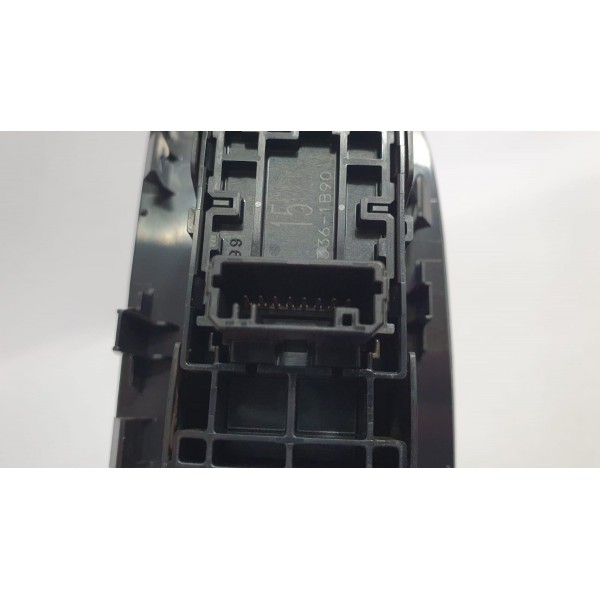 Botão Comando Vidro Elétrico Traseiro Direito Toyota Rav4 20