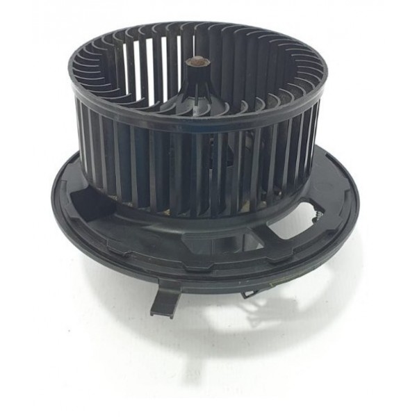 Motor Da Ventilaçao Interna Da Mercedes Slc 3000 2017 