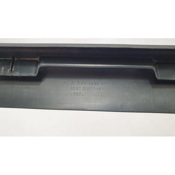 Acabamento Soleira Porta Direita Mercedes Slc 300 2017