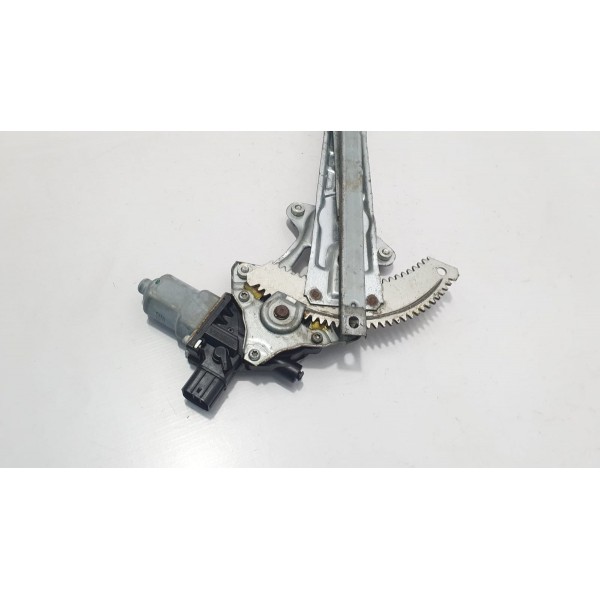Máquina De Vidro Traseira Esquerda Mitsubishi Outlander 2018