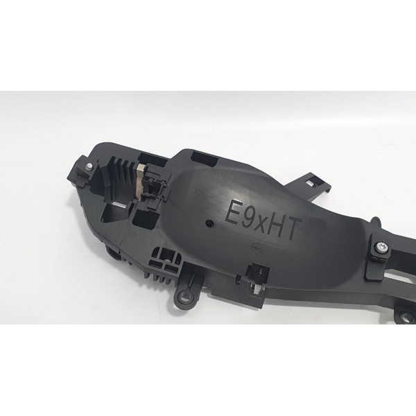 Suporte Maçaneta Direita Bmw 320i/325i/330i/335i/m3 E90 2010 - Preto