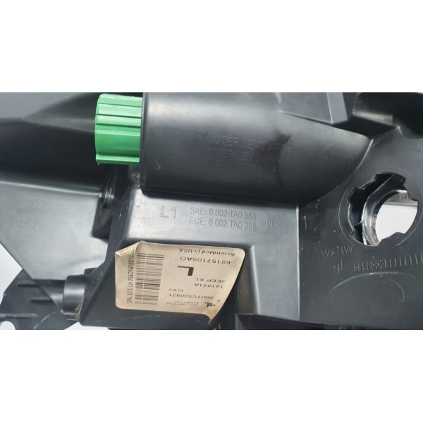 Farol Lado Esquerdo Jeep Cherokee 3.2 Longitude V6 2015 Esquerdo