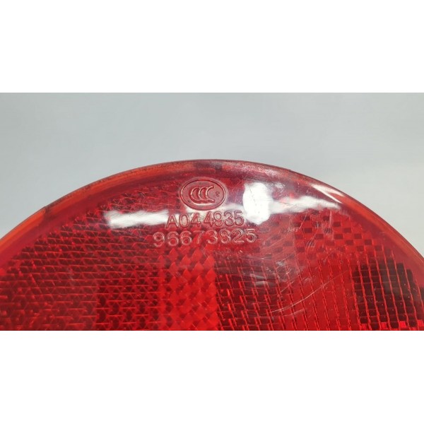 Refletor Parachoque Traseiro Esquerdo Gm Captiva 2.4 2014 Vermelho