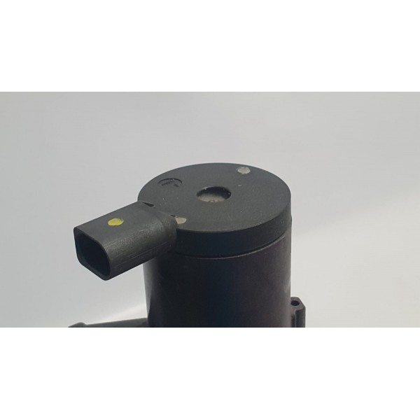 Bomba De Água Auxiliar Vw Touareg V8 2011 