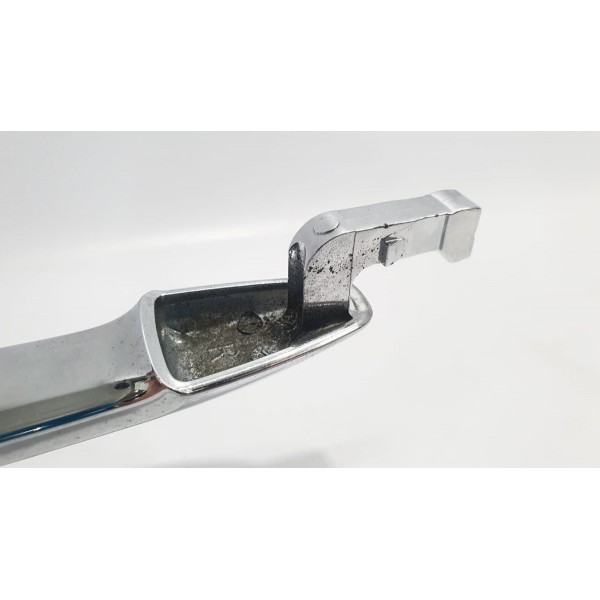 Maçaneta Lado Direito Mitsubishi Outlander 3.0 Hpe-s 2018 - Prateado