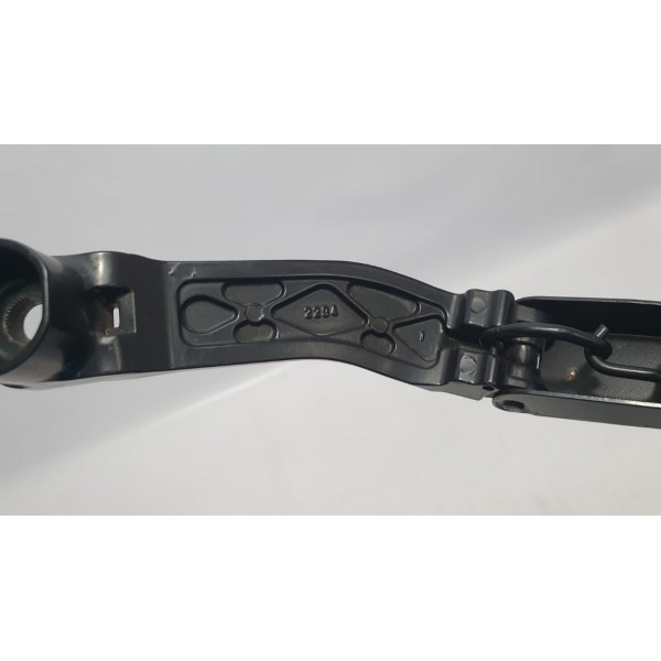 Braço Limpador Para-brisa Mitsubishi Outlander 3.0 Hpe-s 18 - Esquerdo