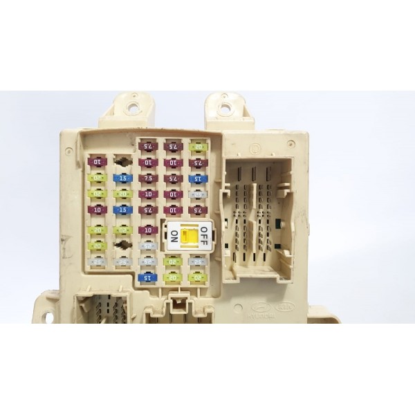 Caixa De Fusíveis Hyundai Azera V6 2012 Cód. 954003v130