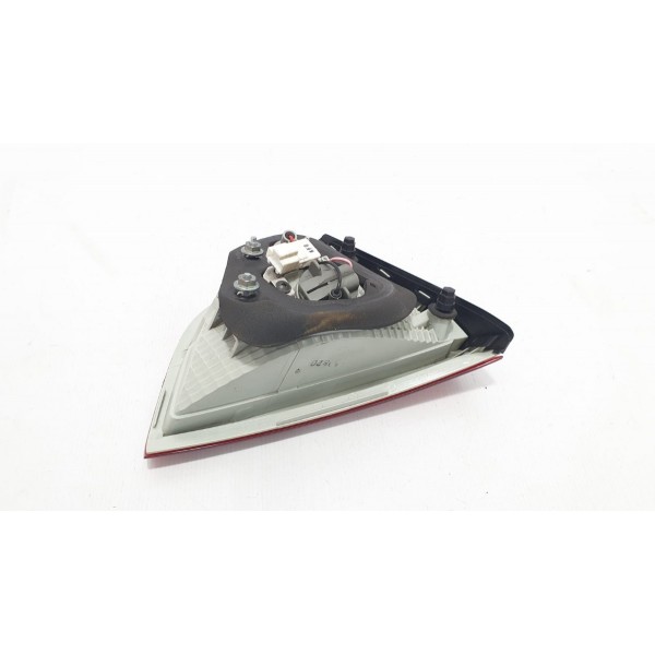 Lanterna Tampa Traseira Direita Hyundai Ix35 2.0 2016 