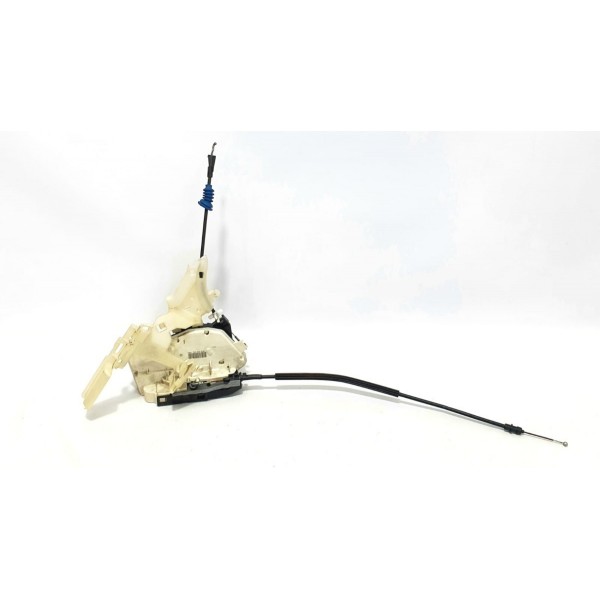 Fechadura Porta Traseira Direita Vw Passat Cc 2011