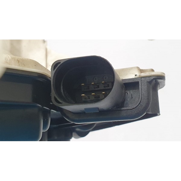 Fechadura Porta Traseira Direita Vw Passat Cc 2011