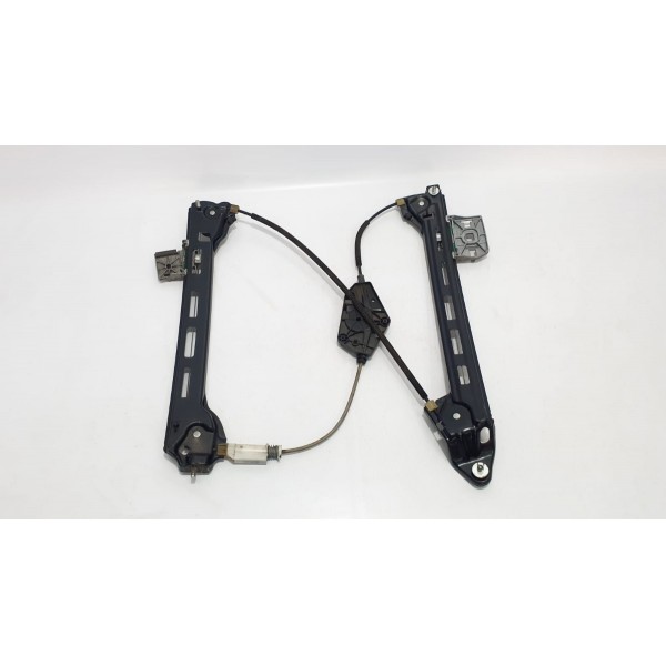 Máquina De Vidro Traseira Esquerda Vw Passat Cc 2011