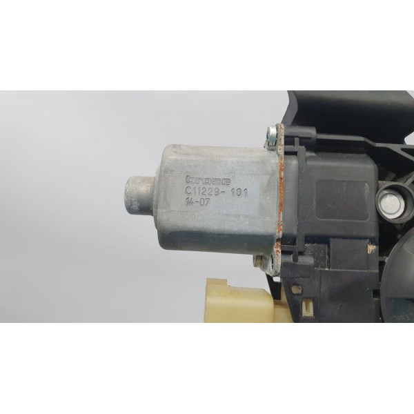 Máquina De Vidro Dianteira Direita Ford Fusion 2014