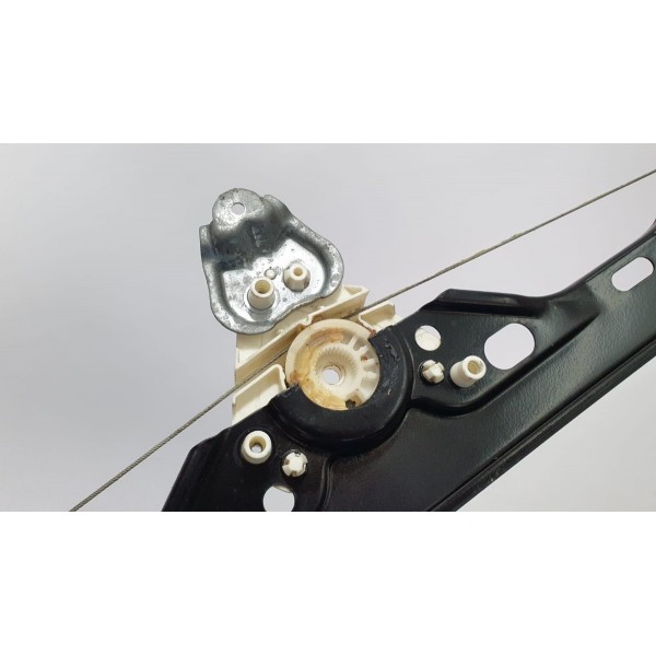 Máquina De Vidro Traseira Direita Mercedes Benz C240 2002