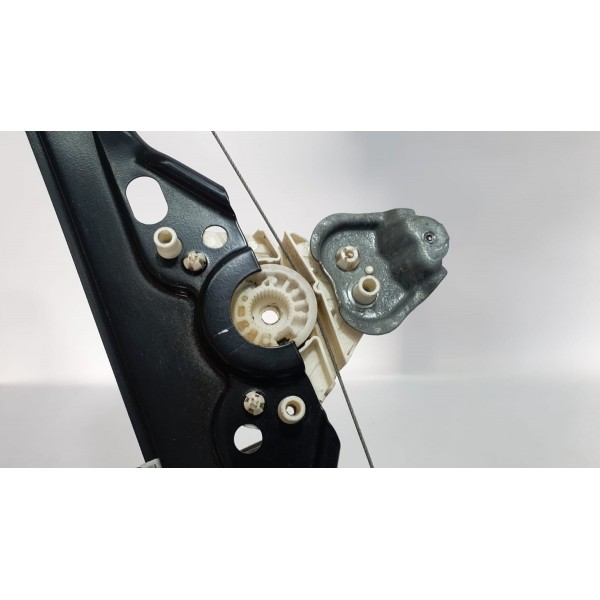 Máquina De Vidro Traseira Esquerda Mercedes Benz C240 2002