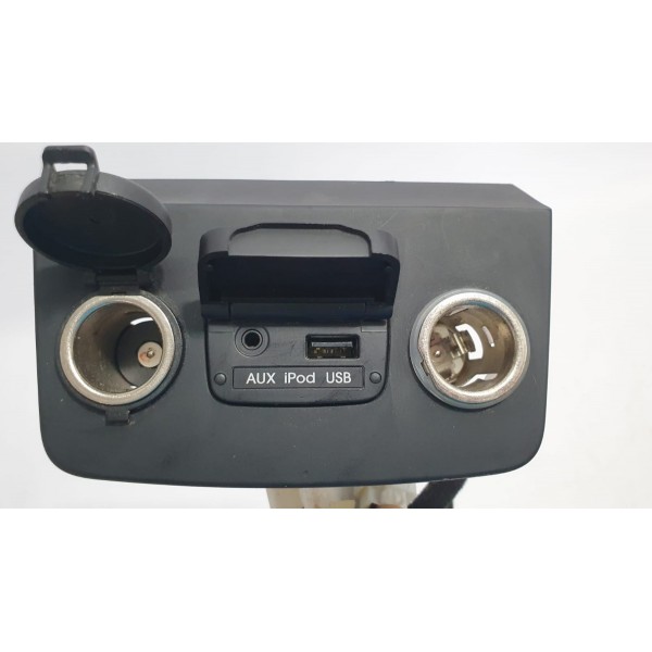 Acabamento Entradas Aux/usb/12v Hyundai Sonata 2.4 2012