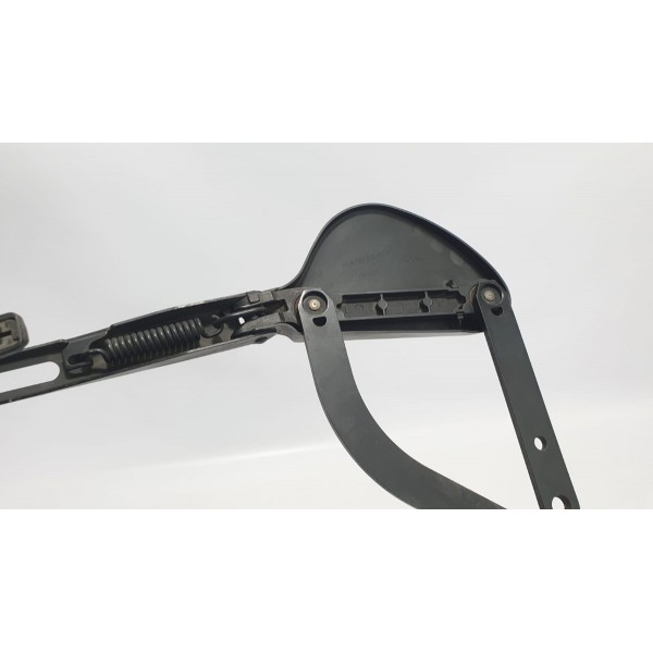 Braço Limpador Para-brisa L/direito Mercedes Benz C200 2006 - Direito