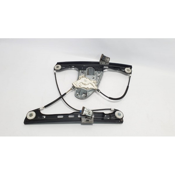 Máquina De Vidro Dianteira Direita Mercedes Benz C200 2006