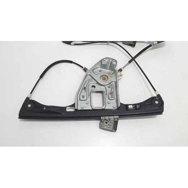 Máquina De Vidro Dianteira Esquerda Mercedes Benz C200 2006